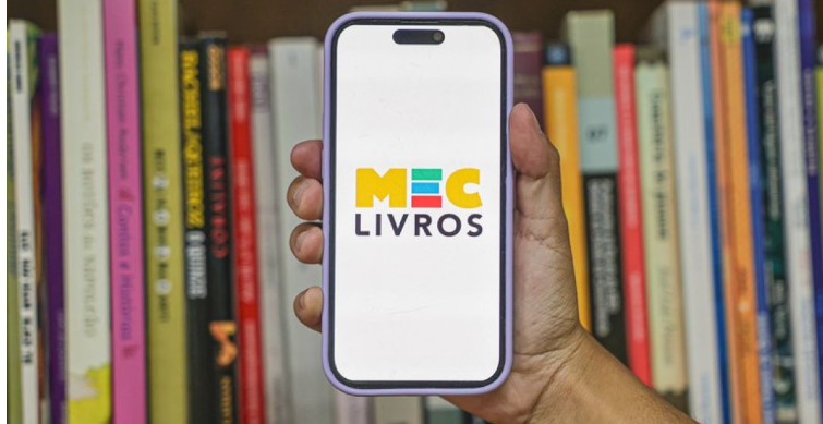 Acervo do MEC Livros será ampliado para 25 mil obras.