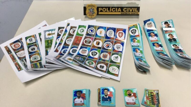 Polícia Civil apreende mais de mil figurinhas supostamente falsificadas da Copa do Mundo em Guaçuí