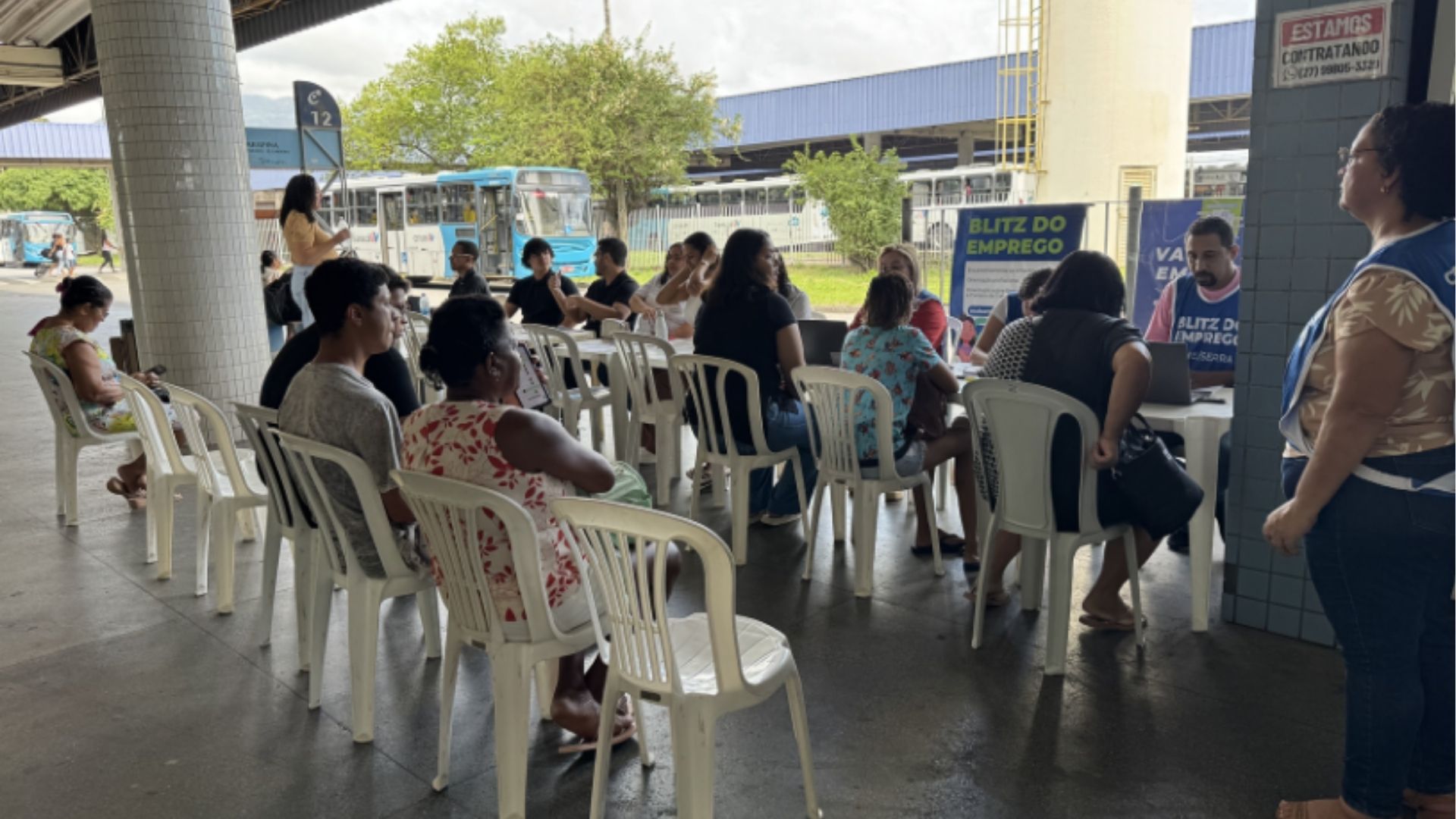 Serra realiza Blitz do Emprego com 920 vagas no Terminal de Laranjeiras nesta quarta-feira