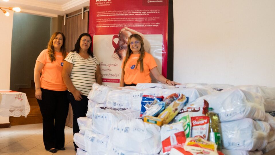 Projeto Desafio Superação doa 1,5 tonelada de alimentos à AACC no Espírito Santo.