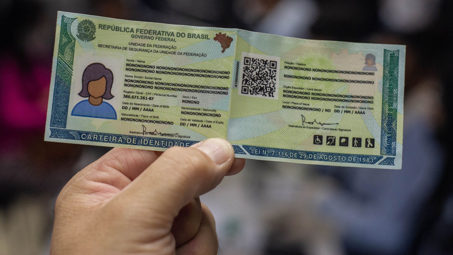Nova Carteira de Identidade permite solicitação pelo celular e entrega em casa em alguns estados