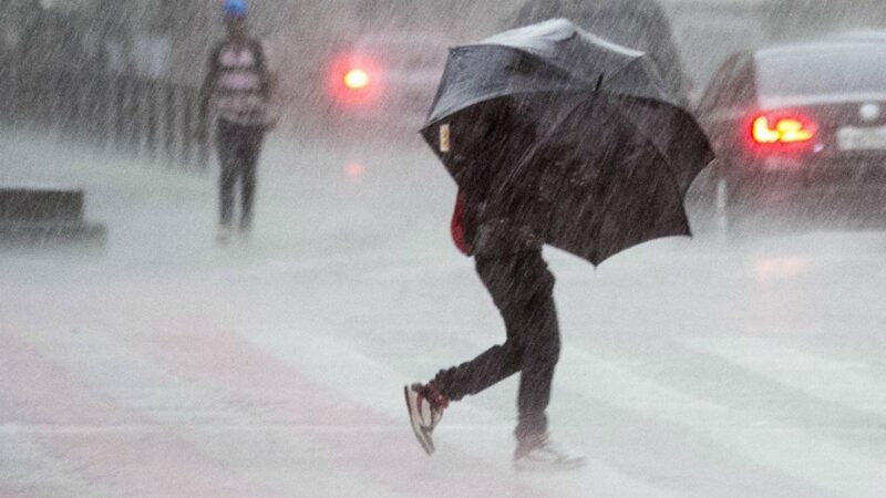 Frente fria provoca queda nas temperaturas e deixa Espírito Santo em alerta para chuva