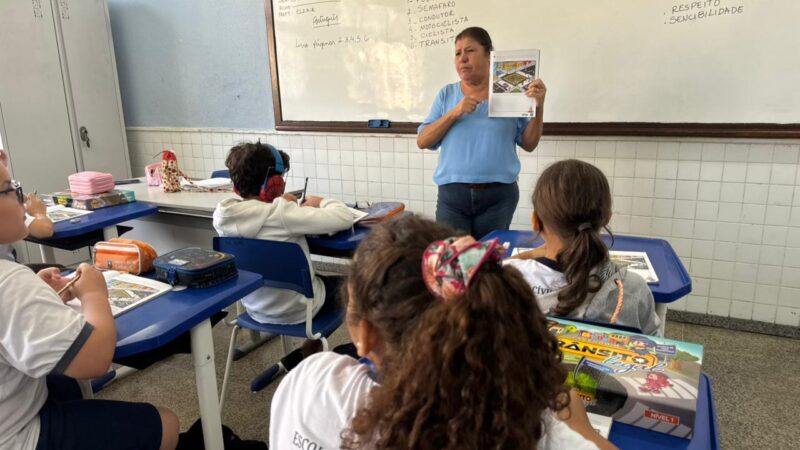Estudantes da rede municipal de Cariacica ampliam aprendizado com kits do projeto Trânsito Legal