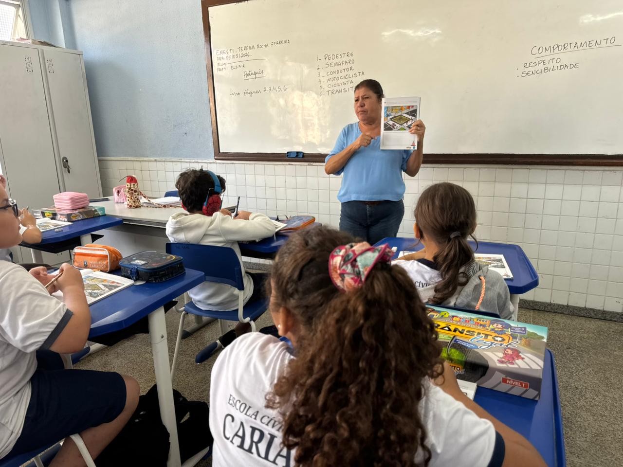 Estudantes da rede municipal de Cariacica ampliam aprendizado com kits do projeto Trânsito Legal
