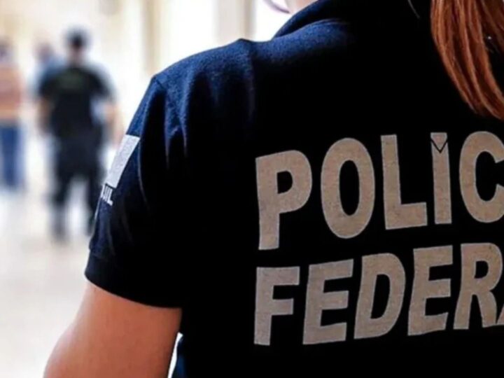 PF cumpre mandados em Cariacica durante operação contra tráfico internacional de drogas