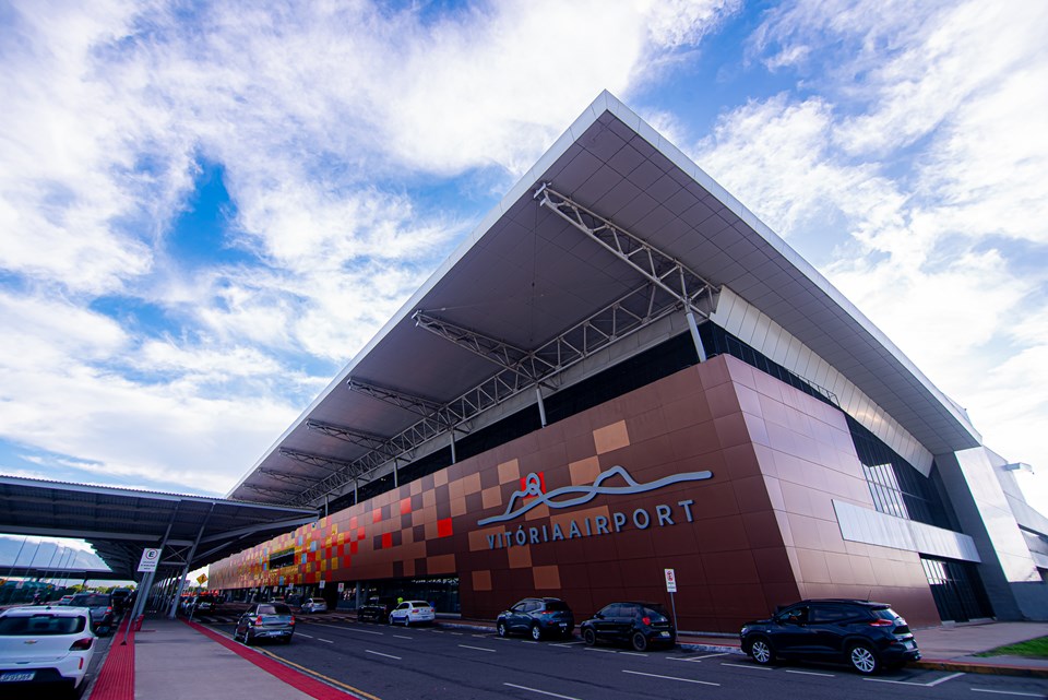 Aeroporto de Vitória registra crescimento de 14% na movimentação de passageiros em 2026