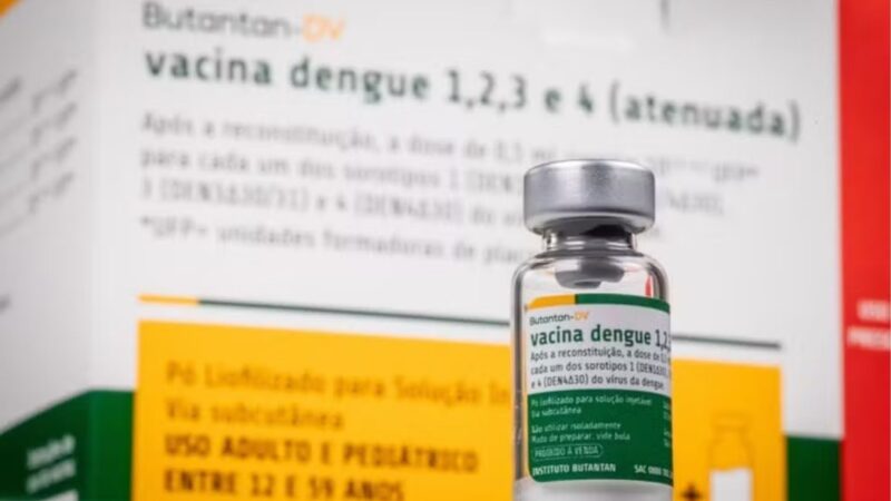 Ministério da Saúde suspende vacina da dengue do Butantan após mortesInvestigação apura 42 reações adversas registradas após aplicação do imunizante; decisão é preventiva, afirma governo