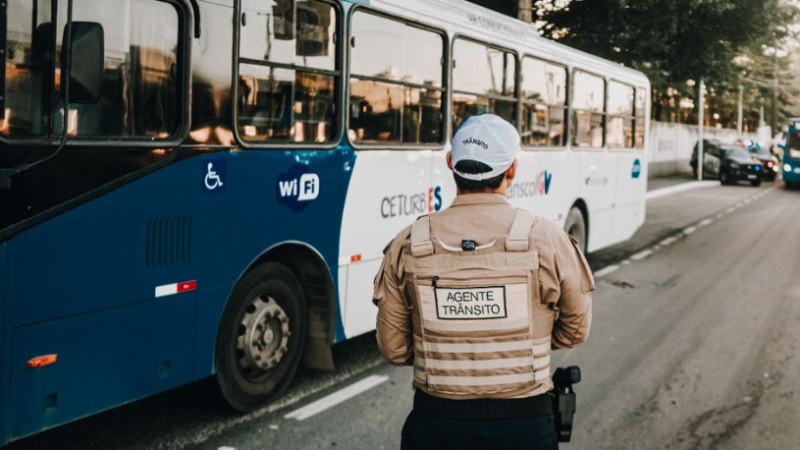 Serra reduz em 45,4% os roubos no transporte coletivo no primeiro semestre de 2026