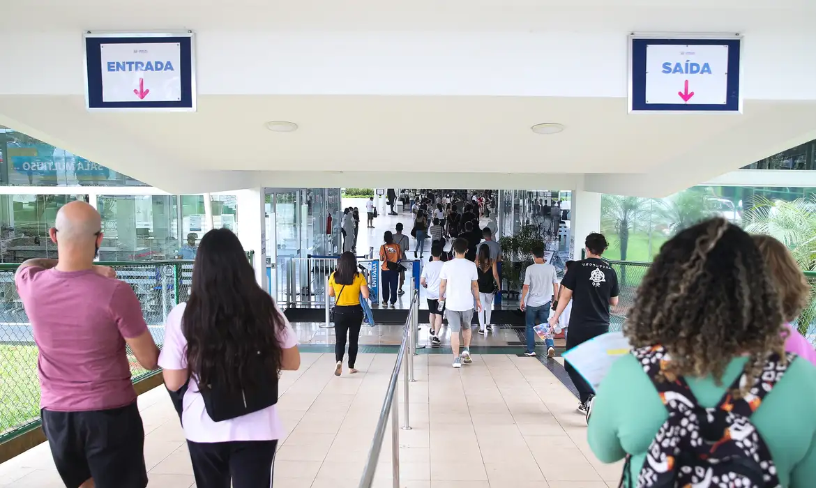 Inscrições para o Fies 2026 do segundo semestre começam nesta terça-feira (14); veja quem pode participar