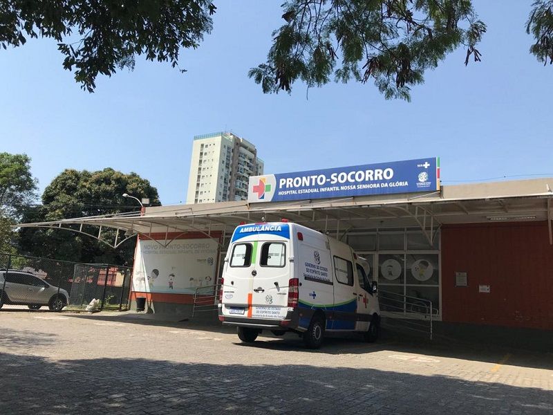 Adolescente de 14 anos é baleado com oito tiros na SerraAdolescente foi encontrado com vida pela Polícia Militar, socorrido para a UPA de Serra Sede e transferido para o Hospital Infantil de Vitória