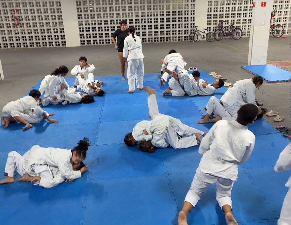 De Curitiba ao Espírito Santo, GERAR amplia atuação e encerra ciclo do Geração Campeã com 75 crianças e adolescentesProjeto levou jiu-jitsu, judô e futsal gratuitamente a moradores de bairros da Grande Vitória e mostra como o esporte pode abrir novas oportunidades para crianças e suas famílias