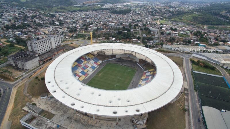 Vias no entorno do Estádio Kleber Andrade serão interditadas para show de dupla sertaneja no próximo sábado (5)