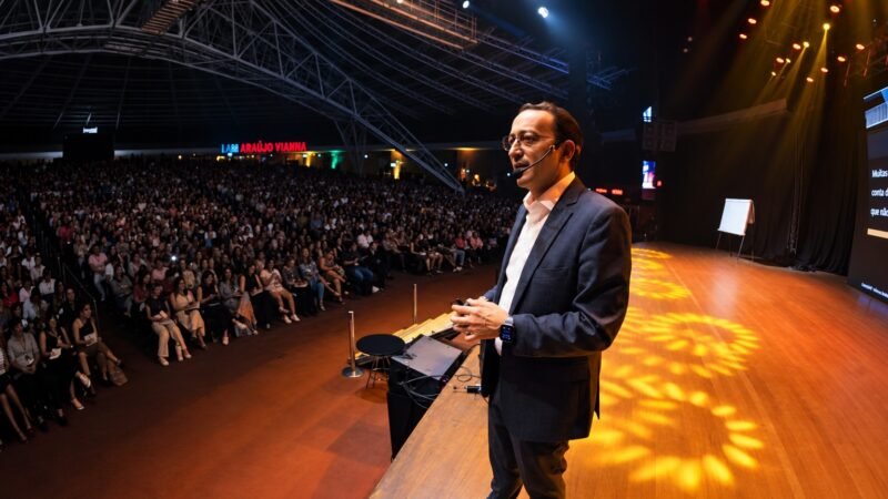 Speaker Experience com José Roberto Marques desembarca em Vitória – ES para apresentar técnicas de oratória e comunicaçãoNos dias 7 e 8 de outubro, Vitória recebe uma imersão dedicada ao desenvolvimento da comunicação, da presença e da autoridade profissional